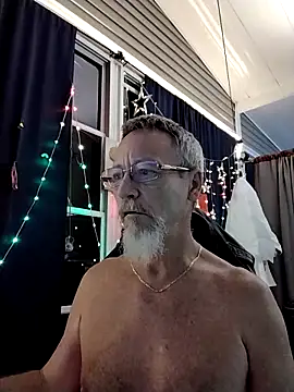 Snapshot of Daddysthick chatting on October 2025 02:31:02 AM Daddysthick online show from October 2025 02:31:02 AM