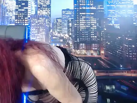 Snapshot of Lucy_mature8 chatting on January 2025 10:55:01 PM Lucy mature8 online show from January 2025 10:55:01 PM
