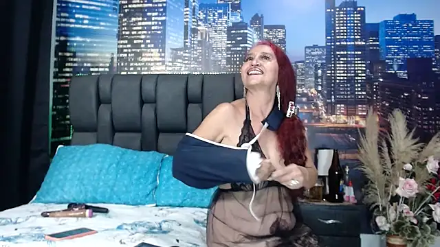 Snapshot of Lucy_mature8 chatting on April 2026 09:04:02 PM Lucy mature8 online show from April 2026 09:04:02 PM