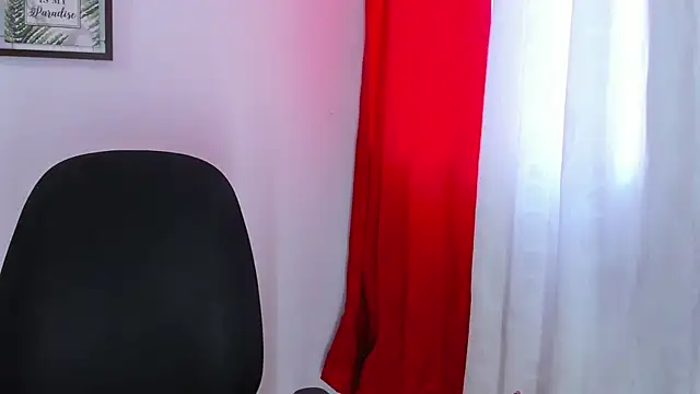 Victoria Caruso online show from December 2024 09:41:02 PM