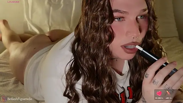 Snapshot of IsabellaFigueredo__ chatting on September 2025 09:09:01 PM IsabellaFigueredo online show from September 2025 09:09:01 PM