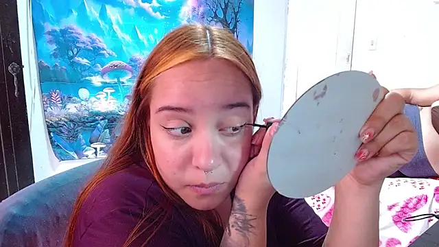 Snapshot of girl_milk2 chatting on January 2025 03:45:01 PM girl milk2 online show from January 2025 03:45:01 PM