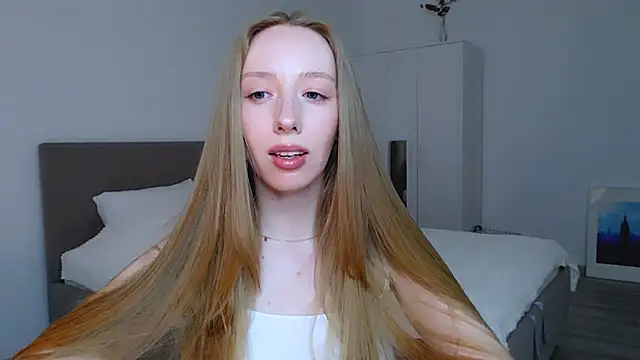 Snapshot of Luna_insniity chatting on March 2025 01:04:02 AM Luna insniity online show from March 2025 01:04:02 AM