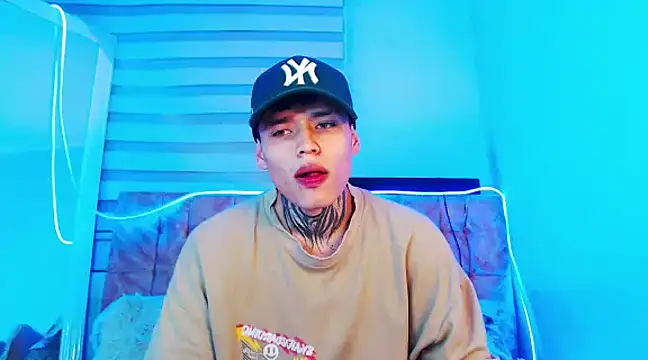 Snapshot of _justinmoon2 chatting on March 2025 04:25:01 AM justinmoon2 online show from March 2025 04:25:01 AM