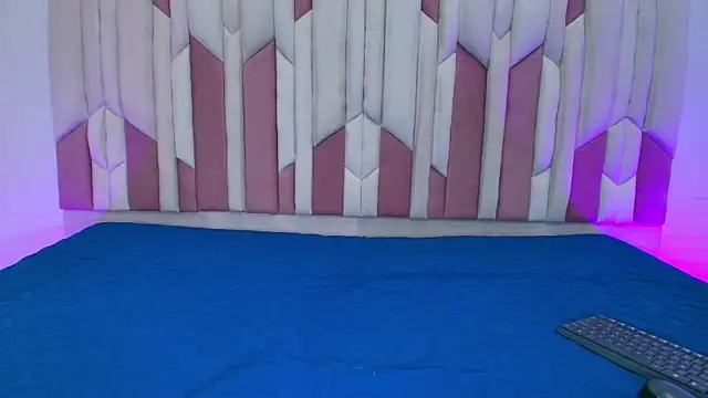 Snapshot of lucyy_gray chatting on October 2025 03:05:01 AM lucyy gray online show from October 2025 03:05:01 AM