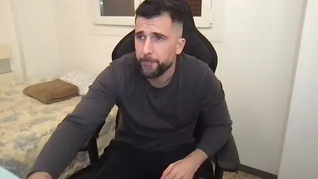 Snapshot of alex877x chatting on February 2026 08:21:01 PM alex877x online show from February 2026 08:21:01 PM