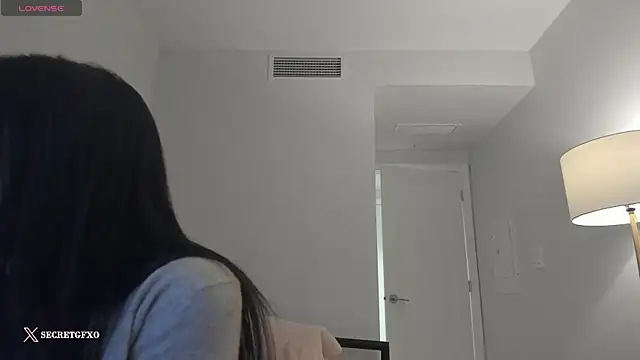 Snapshot of secretgirlfriendxo chatting on February 2025 11:55:02 AM secretgirlfriendxo online show from February 2025 11:55:02 AM
