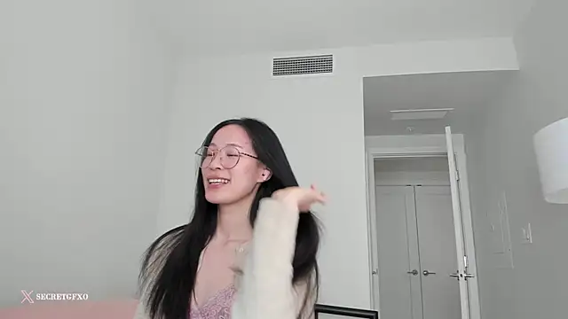 Snapshot of secretgirlfriendxo chatting on March 2025 11:38:01 PM secretgirlfriendxo online show from March 2025 11:38:01 PM