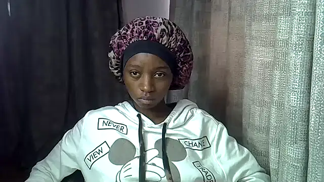 Enkarxx online show from October 2025 12:23:02 PM