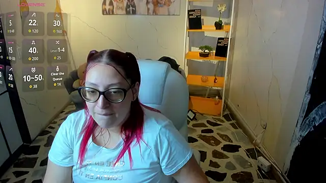 NiickyJones online show from October 2025 09:02:01 PM