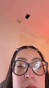 NiickyJones online show from June 2026 12:36:01 AM