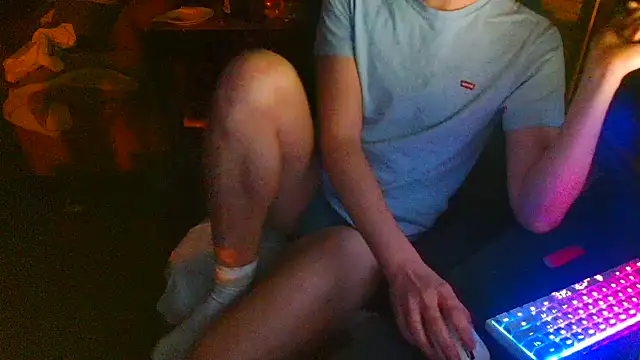 Snapshot of Str8boyy chatting on January 2025 03:34:02 AM Str8boyy online show from January 2025 03:34:02 AM