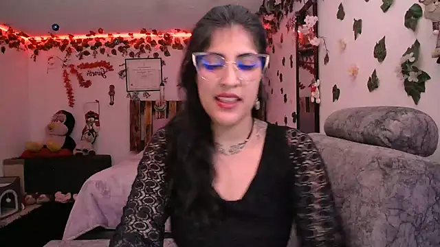 Snapshot of azahar__ziiz chatting on December 2024 05:12:02 AM azahar ziiz online show from December 2024 05:12:02 AM