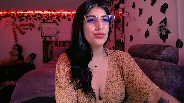 Snapshot of azahar__ziiz chatting on January 2025 02:01:01 AM azahar ziiz online show from January 2025 02:01:01 AM