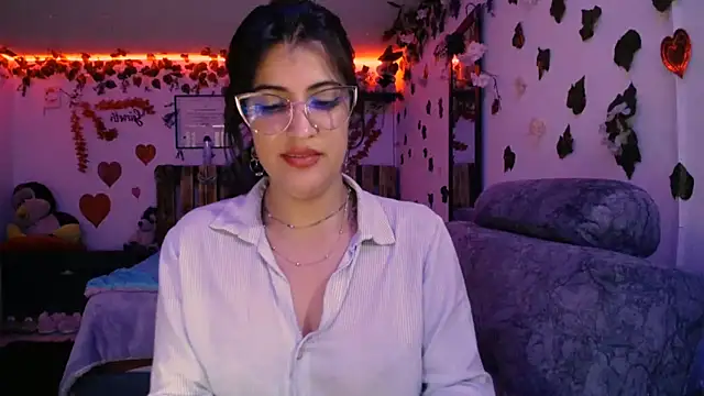 Snapshot of azahar__ziiz chatting on March 2025 08:43:02 PM azahar ziiz online show from March 2025 08:43:02 PM