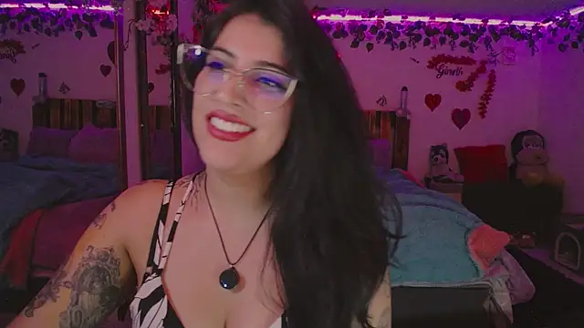 Snapshot of azahar__ziiz chatting on September 2025 02:58:02 AM azahar ziiz online show from September 2025 02:58:02 AM