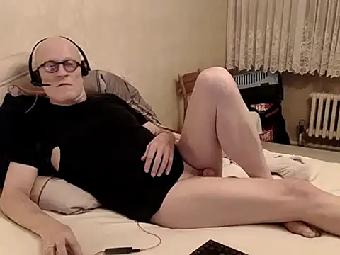 HornyRalfi55 online show from December 2024 11:20:01 PM