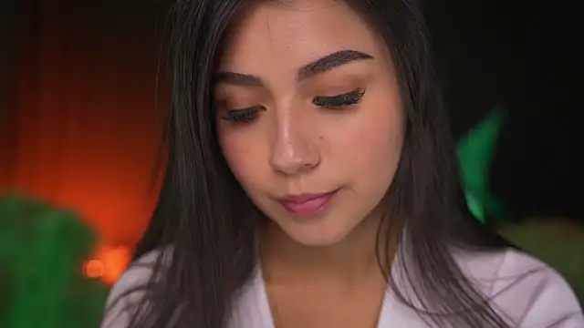 Ashley Jones9 online show from October 2025 06:10:02 PM