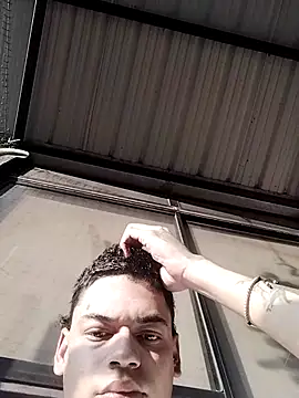 cristopher maclean online show from May 2026 11:37:01 AM