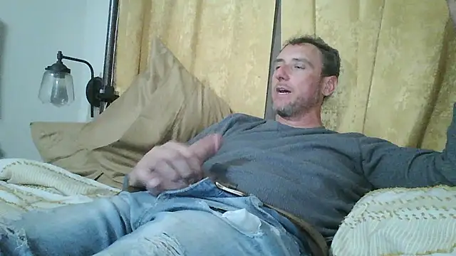 Snapshot of MnM4ever chatting on February 2026 11:25:02 AM MnM4ever online show from February 2026 11:25:02 AM