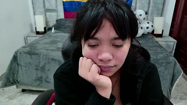 laureentt  online show from June 2026 09:14:01 AM