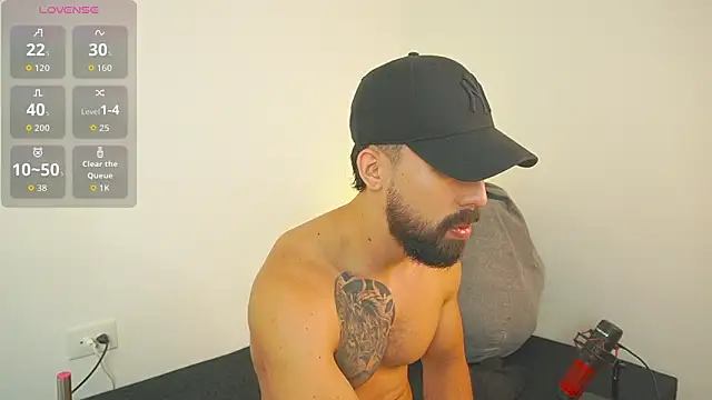 Snapshot of Markbrown chatting on March 2026 07:47:02 PM Markbrown online show from March 2026 07:47:02 PM