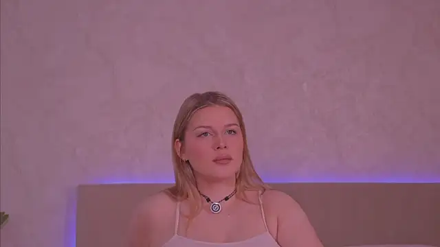 Alexis Powell online show from June 2026 02:58:01 PM