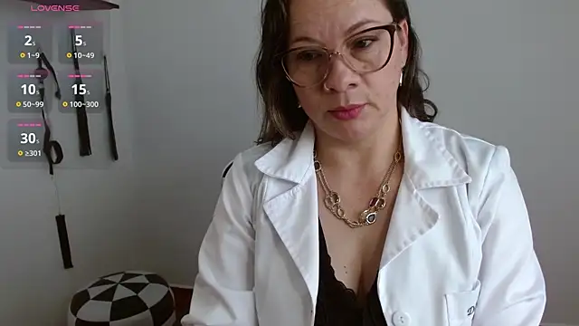 Snapshot of Sex-Psychology chatting on December 2024 05:43:02 PM Sex-Psychology online show from December 2024 05:43:02 PM