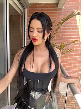 HOT LADY 777 online show from December 2024 02:44:01 PM