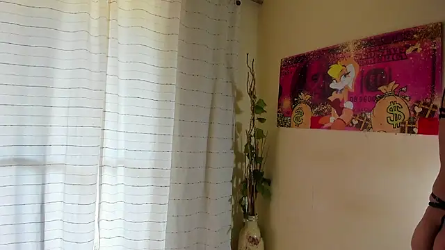 Snapshot of dirty_crazy_party chatting on November 2025 06:43:01 PM dirty crazy party online show from November 2025 06:43:01 PM