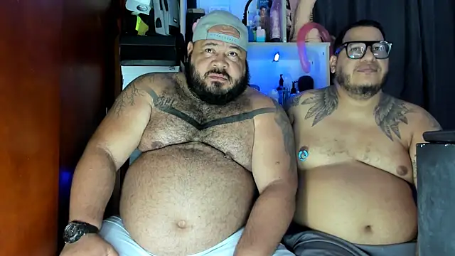 Snapshot of Latino_bigcock chatting on January 2025 02:23:01 PM Latino bigcock online show from January 2025 02:23:01 PM
