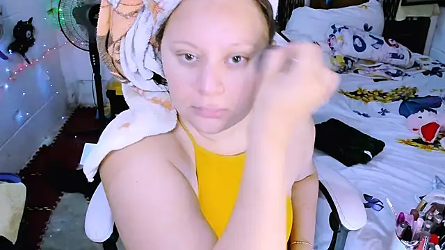 SofiaOlivares online show from September 2025 11:15:02 PM