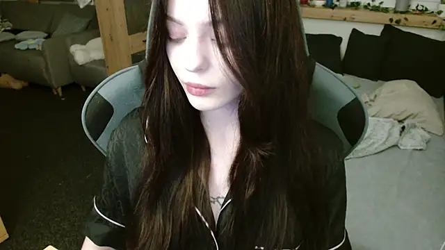 Snapshot of juice-peach chatting on December 2024 09:17:01 PM juice-peach online show from December 2024 09:17:01 PM