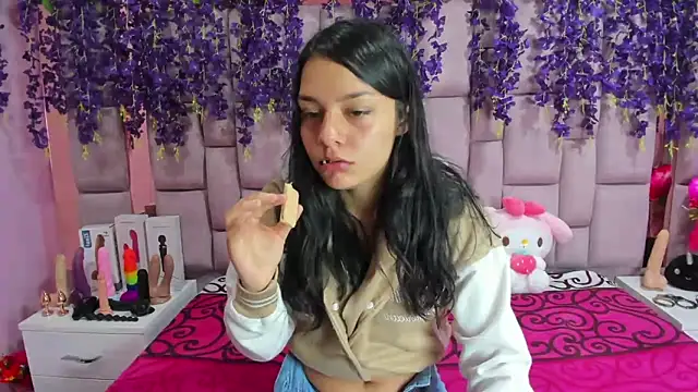 Bich Anal  online show from January 2025 01:17:01 PM