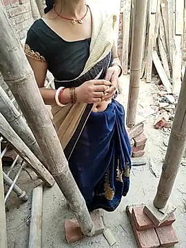 COUPLLE VILLAGE online show from March 2026 02:50:02 AM