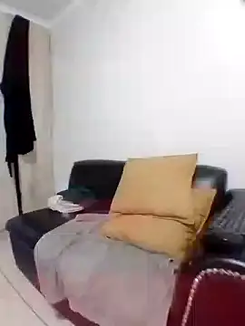 Snapshot of Yardie_bone chatting on October 2025 01:44:01 PM Yardie bone online show from October 2025 01:44:01 PM