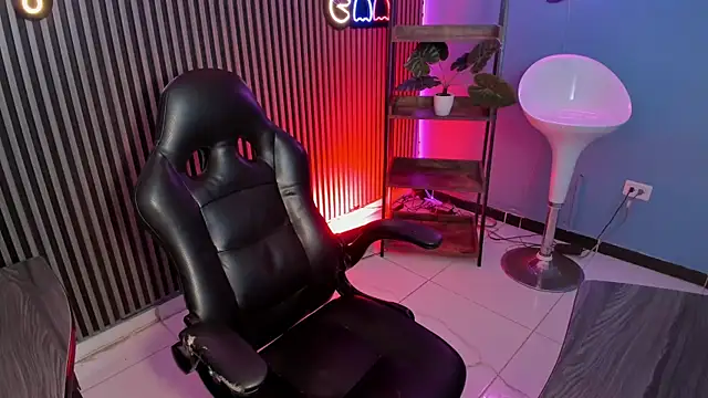 emily roberts1 online show from September 2025 04:39:02 AM