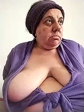 BustyBabyOfficial online show from October 2025 01:25:02 PM