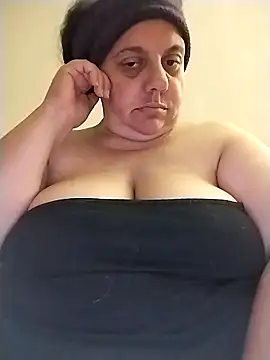 BustyBabyOfficial online show from November 2025 11:59:02 PM