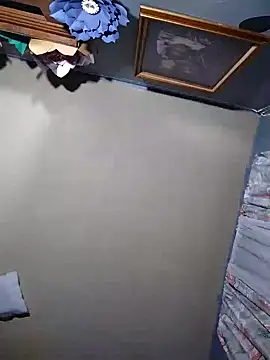 Snapshot of macnificent1fr chatting on December 2024 01:42:01 AM macnificent1fr online show from December 2024 01:42:01 AM