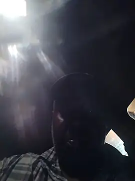 macnificent1fr online show from December 2025 03:57:01 AM