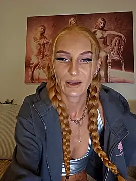 LessiaMia online show from June 2026 12:29:02 PM