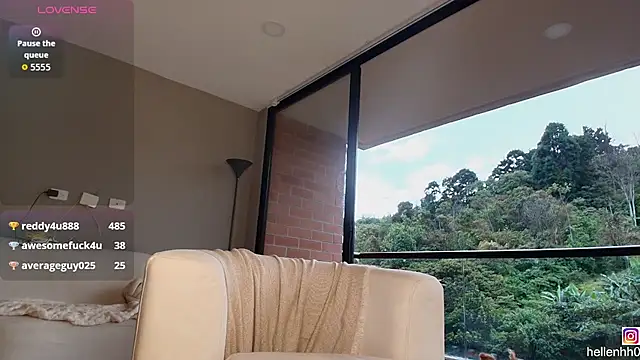 Helenbronwx online show from December 2025 10:17:02 PM