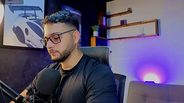 Andrew Brown online show from October 2025 03:47:02 PM