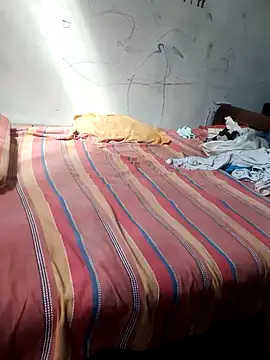 Snapshot of MoveableVerse chatting on February 2026 03:46:02 AM MoveableVerse online show from February 2026 03:46:02 AM