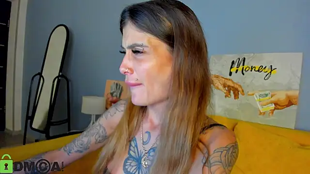 Patricia Cox online show from April 2026 09:28:02 PM