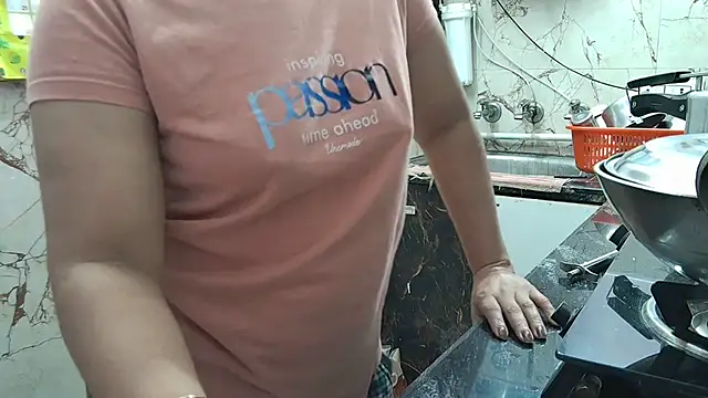 Snapshot of bhabhisexxy_880 chatting on December 2025 02:40:02 AM bhabhisexxy 880 online show from December 2025 02:40:02 AM