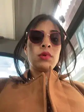 Astrid-- online show from April 2026 02:59:01 PM