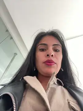 Astrid-- online show from April 2026 03:06:01 PM