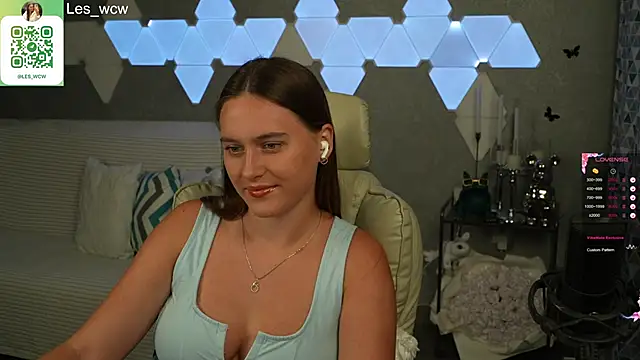 HarleyDeess online show from September 2025 08:36:02 PM